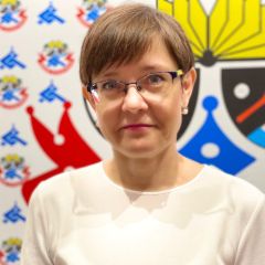 Устинова Татьяна